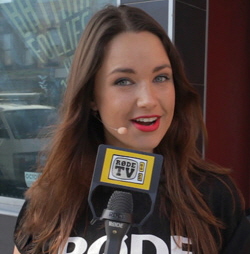 outdoor-interview_camera